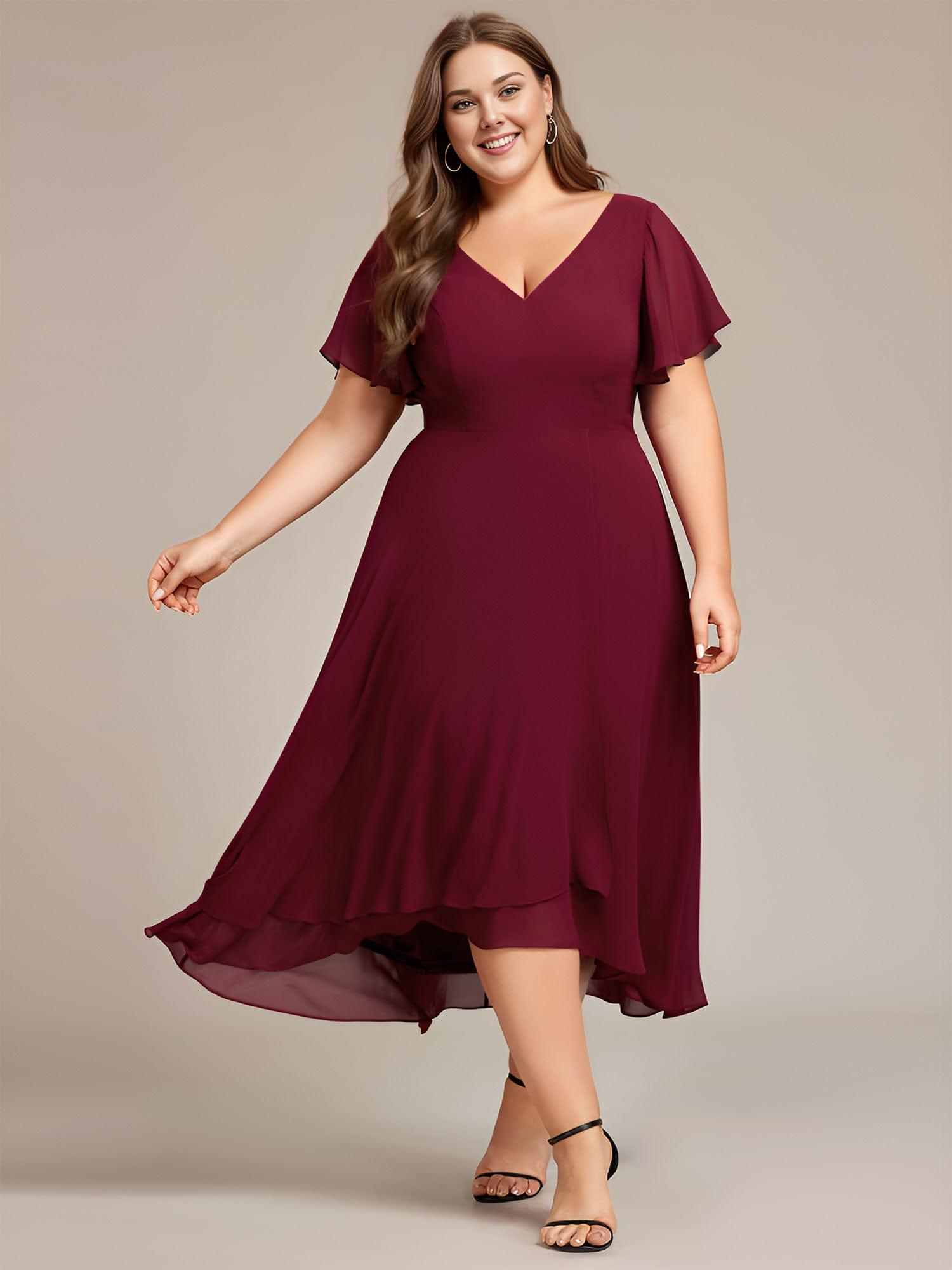Robe d'invité de mariage en mousseline de soie grande taille avec col en V et manches à volants #Couleur_Bordeaux