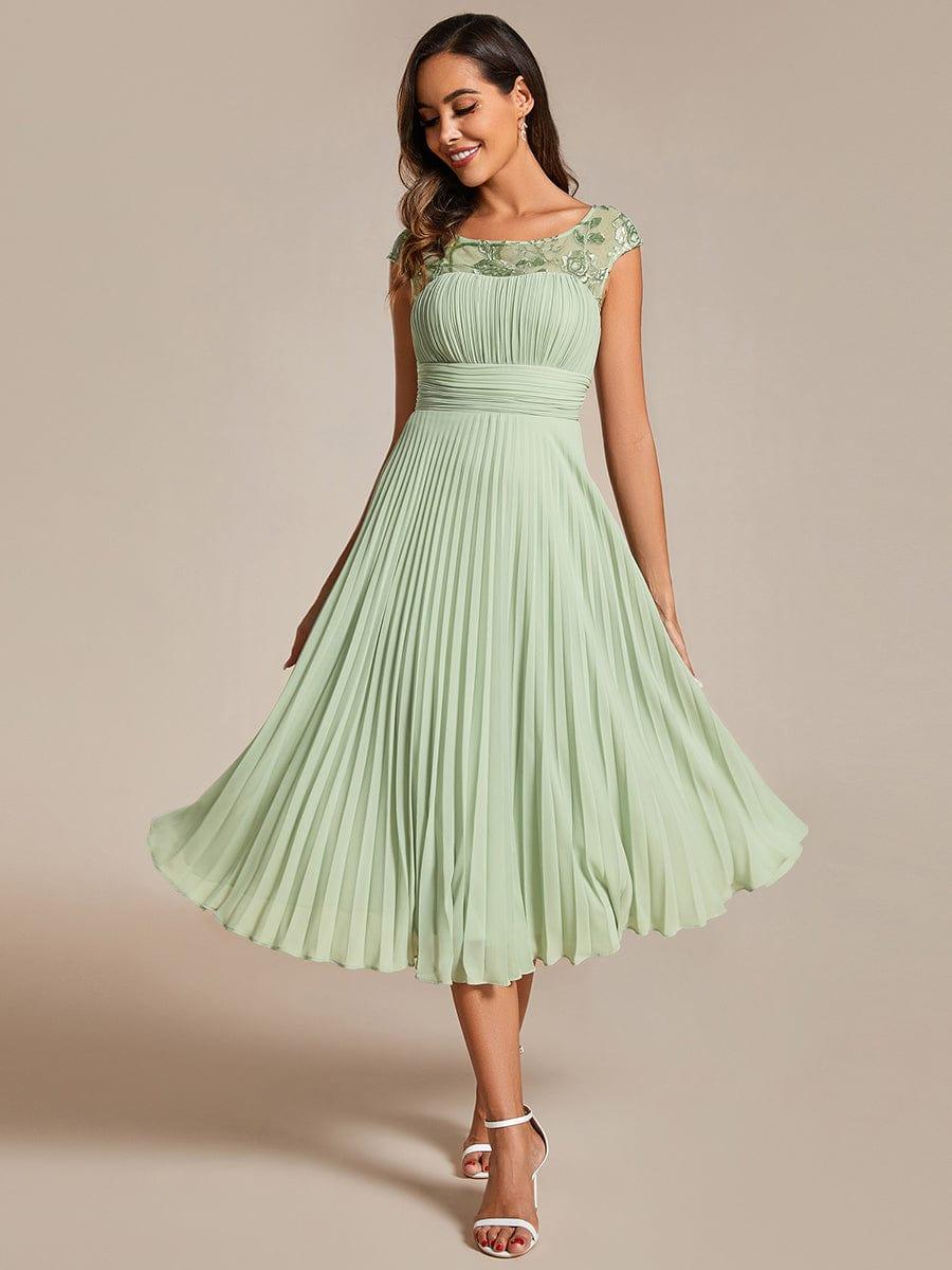Robe d'invité de mariage trapèze en mousseline de soie à manches courtes avec plis et encolure ronde #Couleur_Menthe Verte