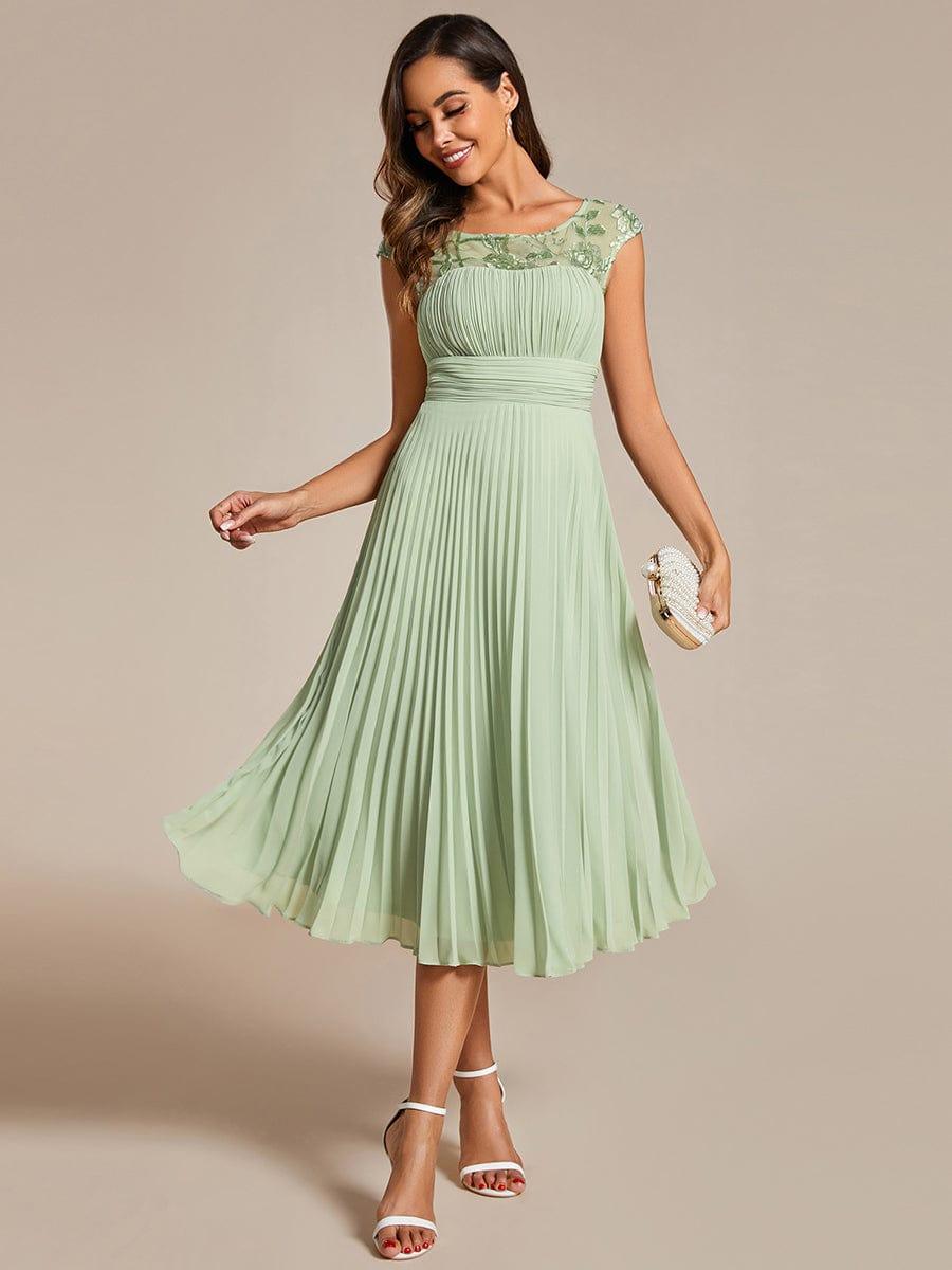 Robe d'invité de mariage trapèze en mousseline de soie à manches courtes avec plis et encolure ronde #Couleur_Menthe Verte