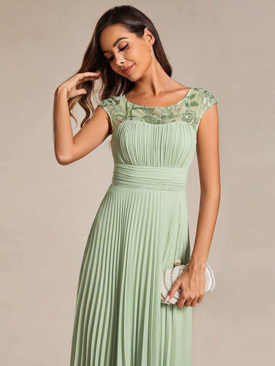 Robe d'invité de mariage trapèze en mousseline de soie à manches courtes avec plis et encolure ronde #Couleur_Menthe Verte