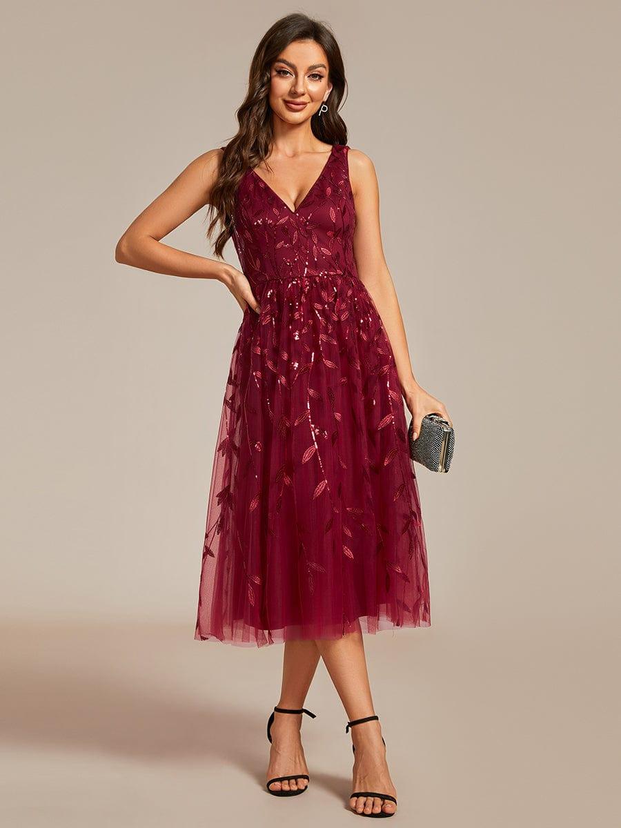 Robe d'invité de mariage mi-longue trapèze à col en V et paillettes avec sans manches #Couleur_Bordeaux