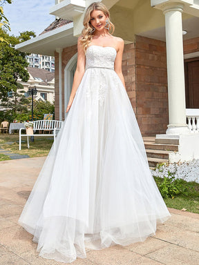 Robe de mariée en tulle en dentelle avec bretelles et ceinture à sequins