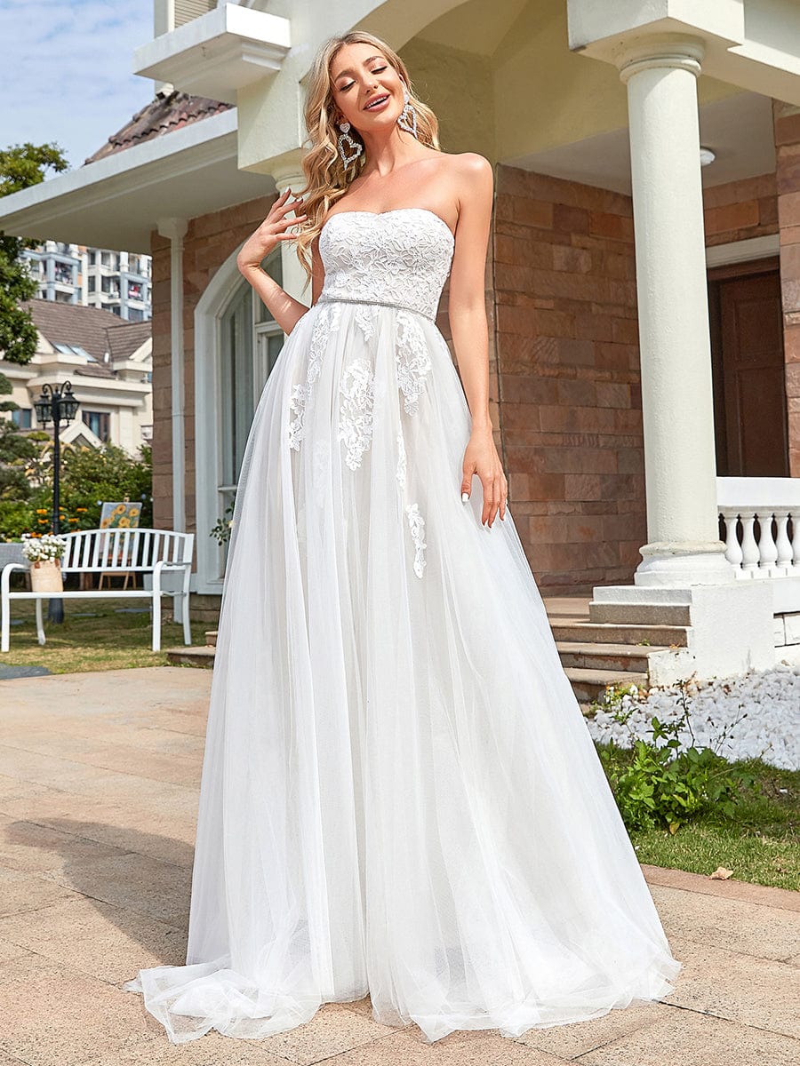 Robe de mariée en tulle en dentelle avec bretelles et ceinture à sequins