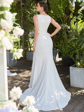 Robe de mariée en queue de poisson fendue sur le côté en dentelle florale sans manches
