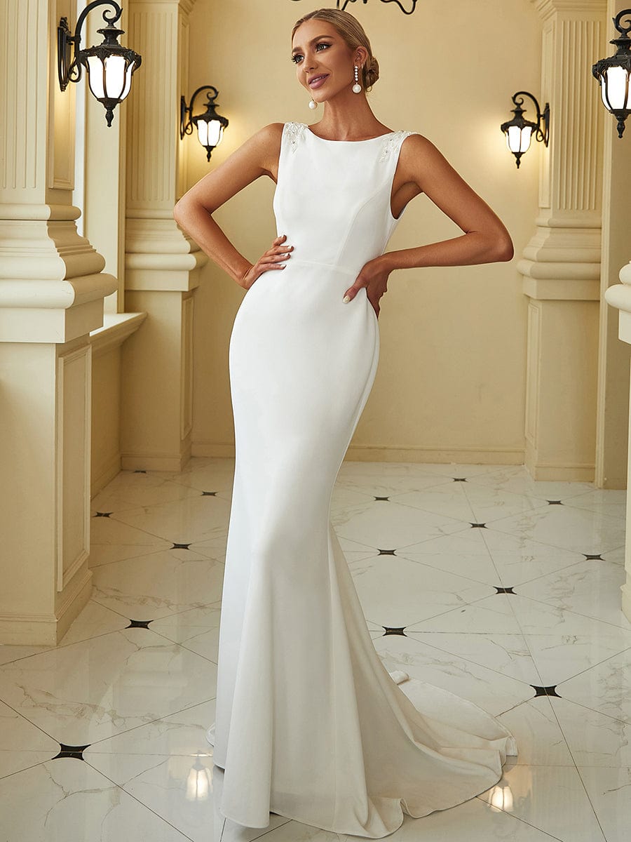 Robe de mariée moulante sirène à col haut et dos nu