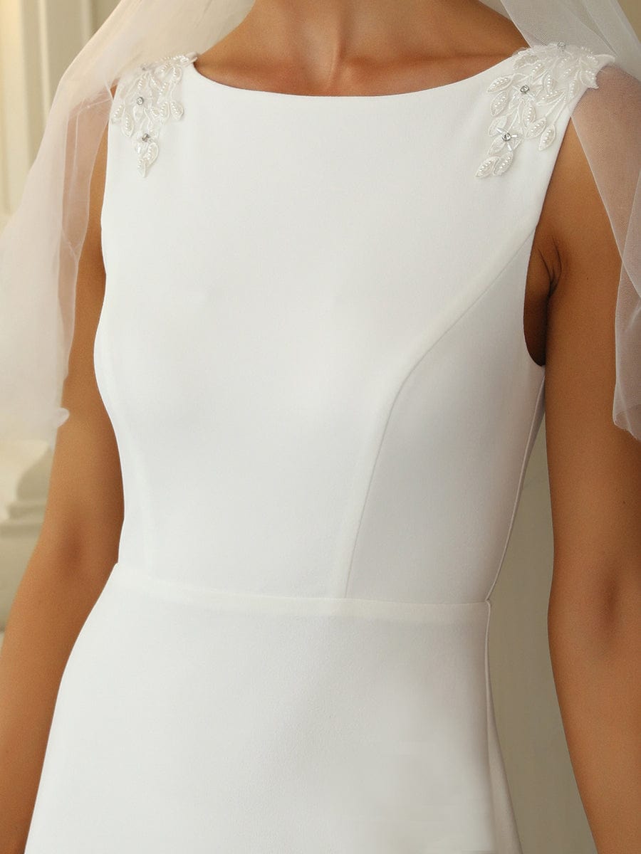 Robe de mariée moulante sirène à col haut et dos nu