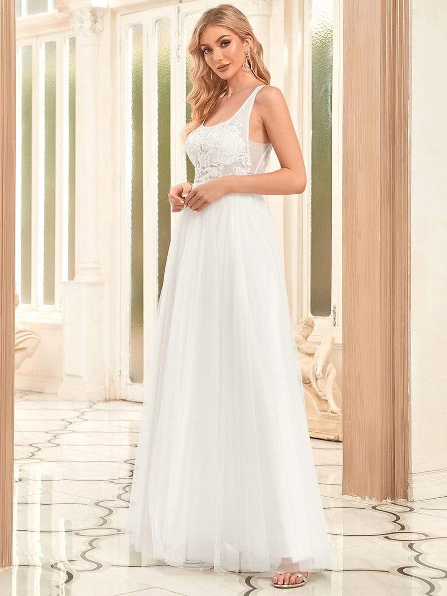 Robe de mariée sans manches avec appliques et dos bas