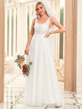 Robe de mariée sans manches avec appliques et dos bas