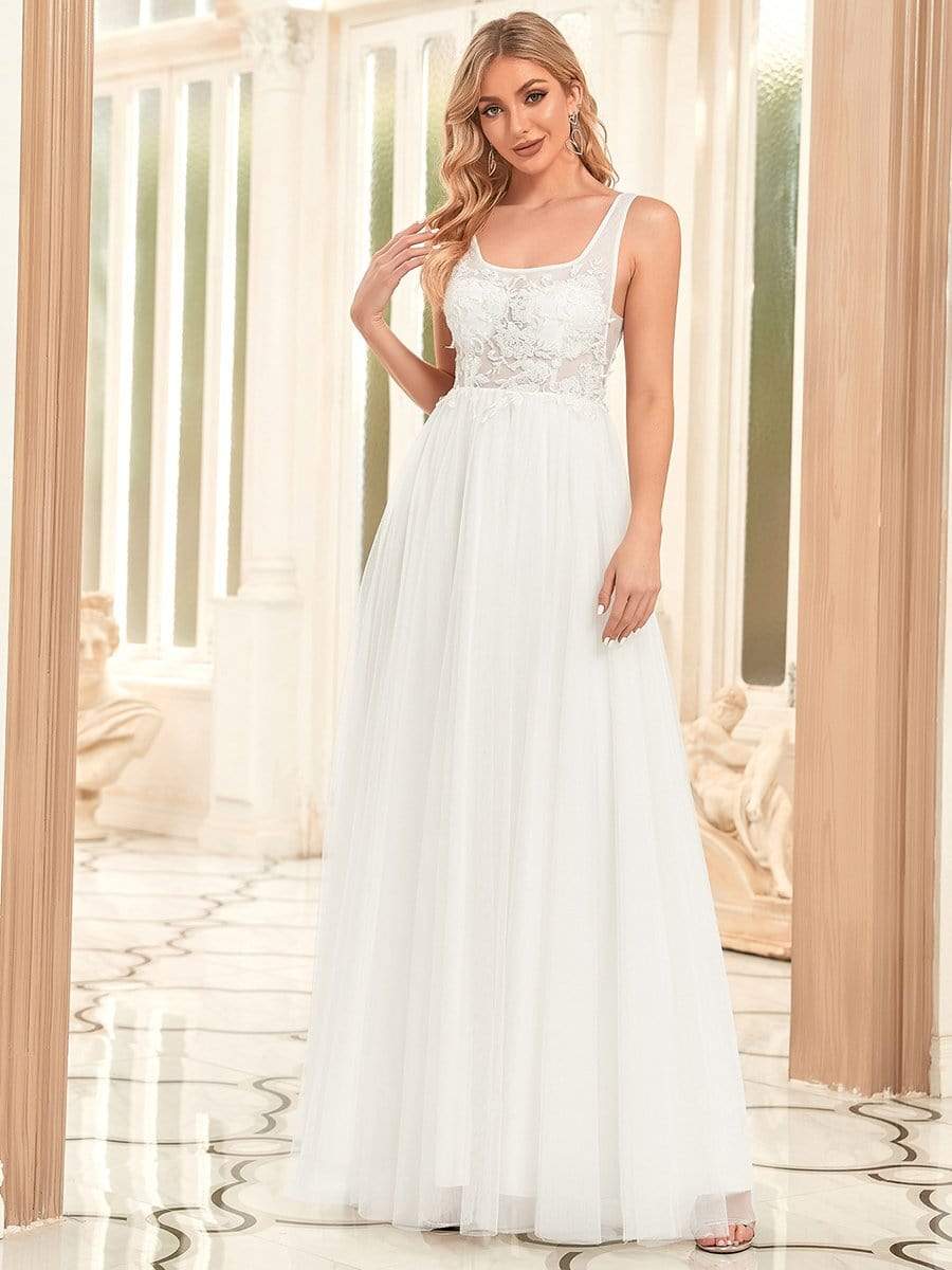 Robe de mariée sans manches avec appliques et dos bas