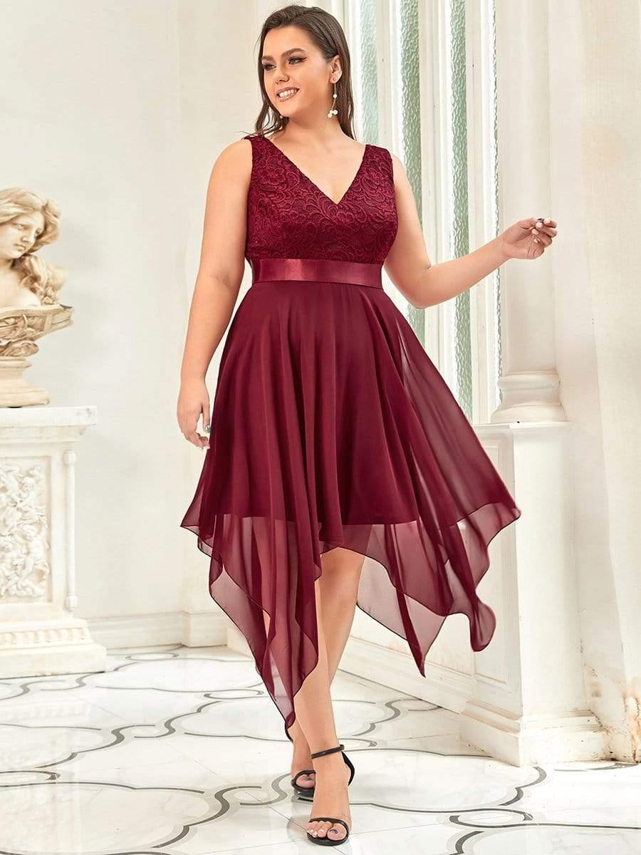 Robe de demoiselle d'honneur en dentelle et en mousseline de soie à col en V de grande taille #Couleur_Bordeaux