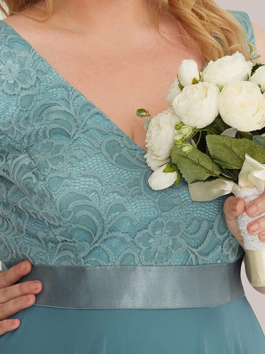 Robe de demoiselle d'honneur en dentelle et en mousseline de soie à col en V de grande taille #Couleur_Bleu Fume