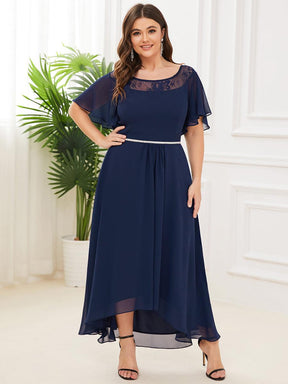 Robe mi-longue trapèze décontractée à encolure bateau pour femmes de grande taille avec ourlets asymétriques