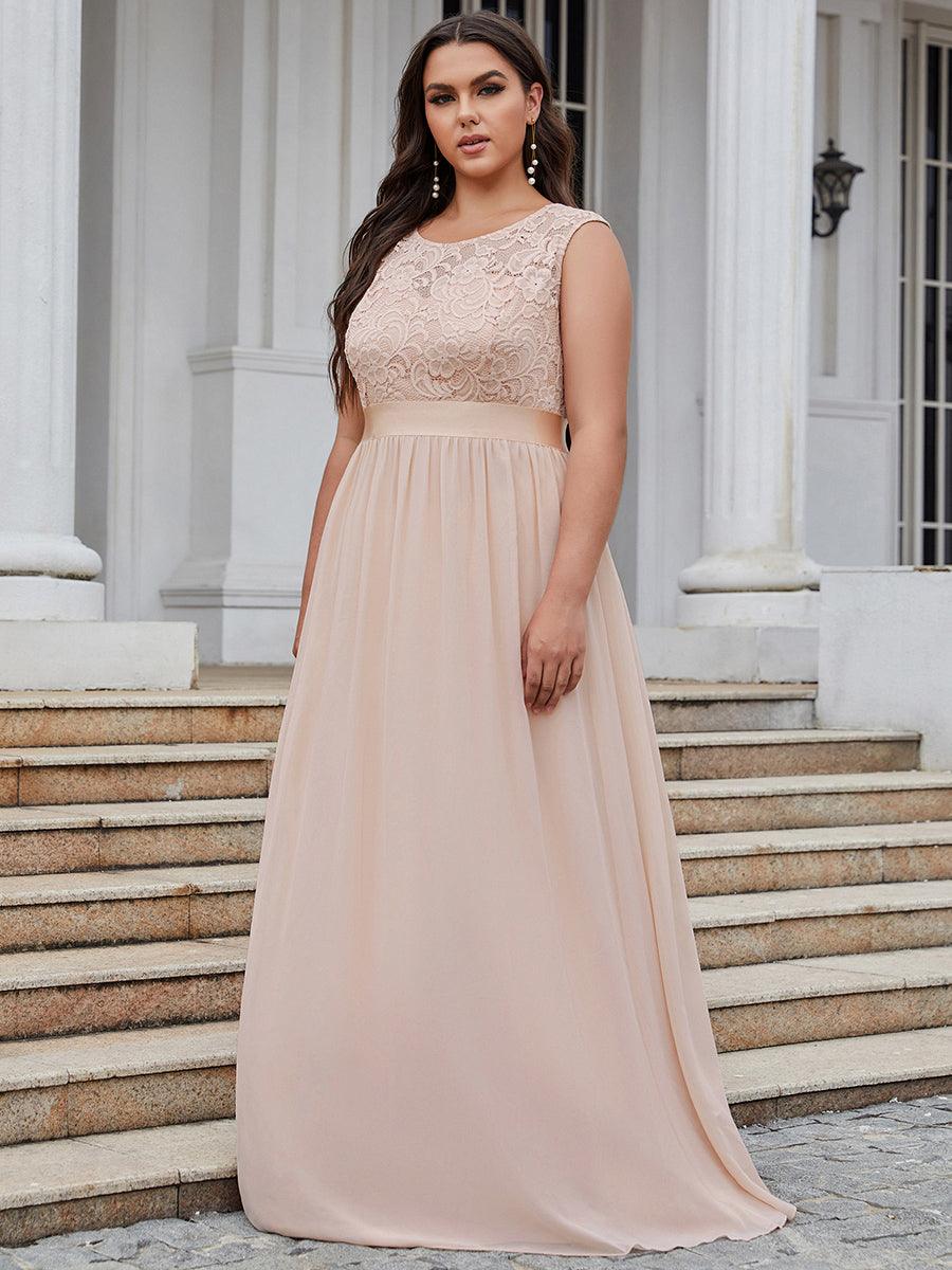 Robe Demoiselle d'Honneur Grande Taille avec Dos en V et Dentelle #Couleur_Blush