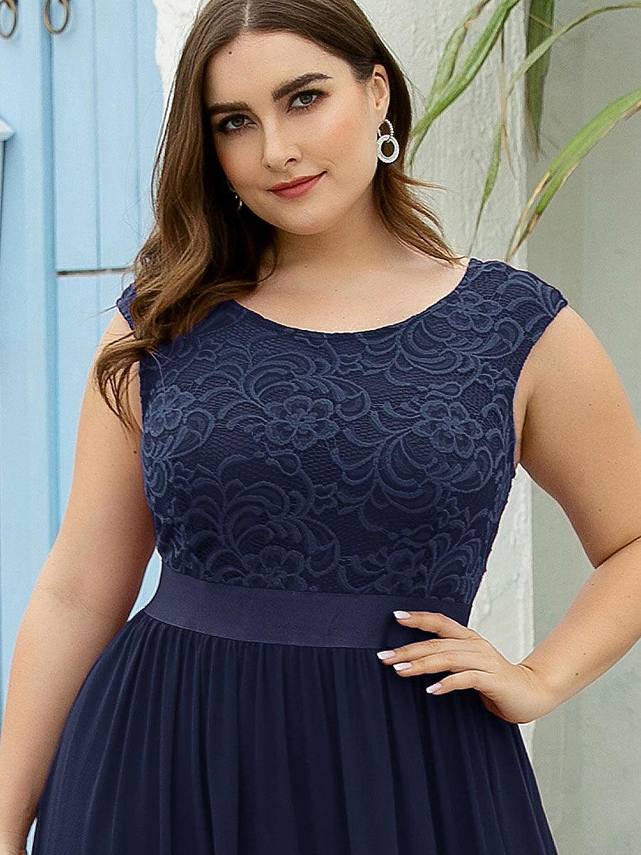 Robe Demoiselle d'Honneur Grande Taille avec Dos en V et Dentelle #Couleur_Bleu Marine