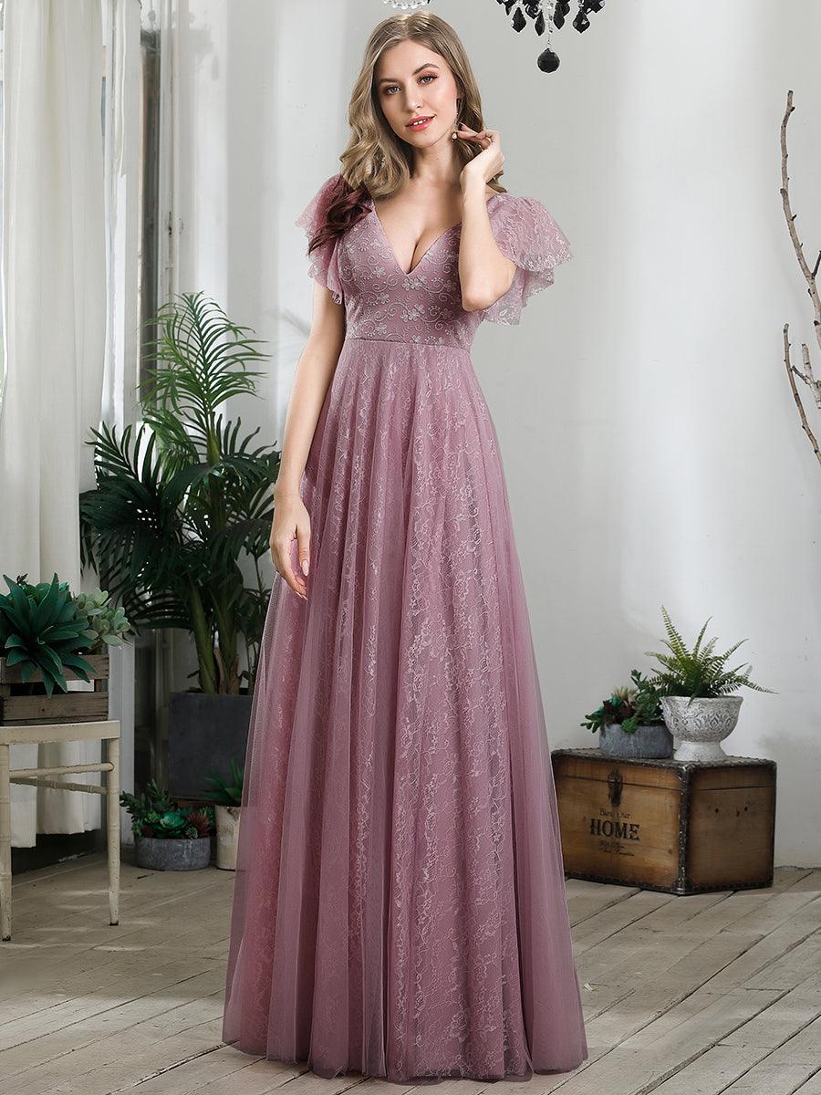 Robe de marie longue en dentelle avec manches  volants et col V double