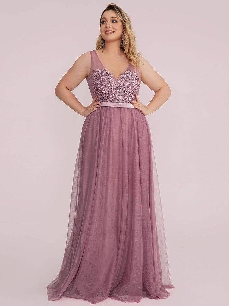 Robe de demoiselle d'honneur avec appliques en dentelle florale et col en V pour femmes de grande taille #Couleur_Orchidee