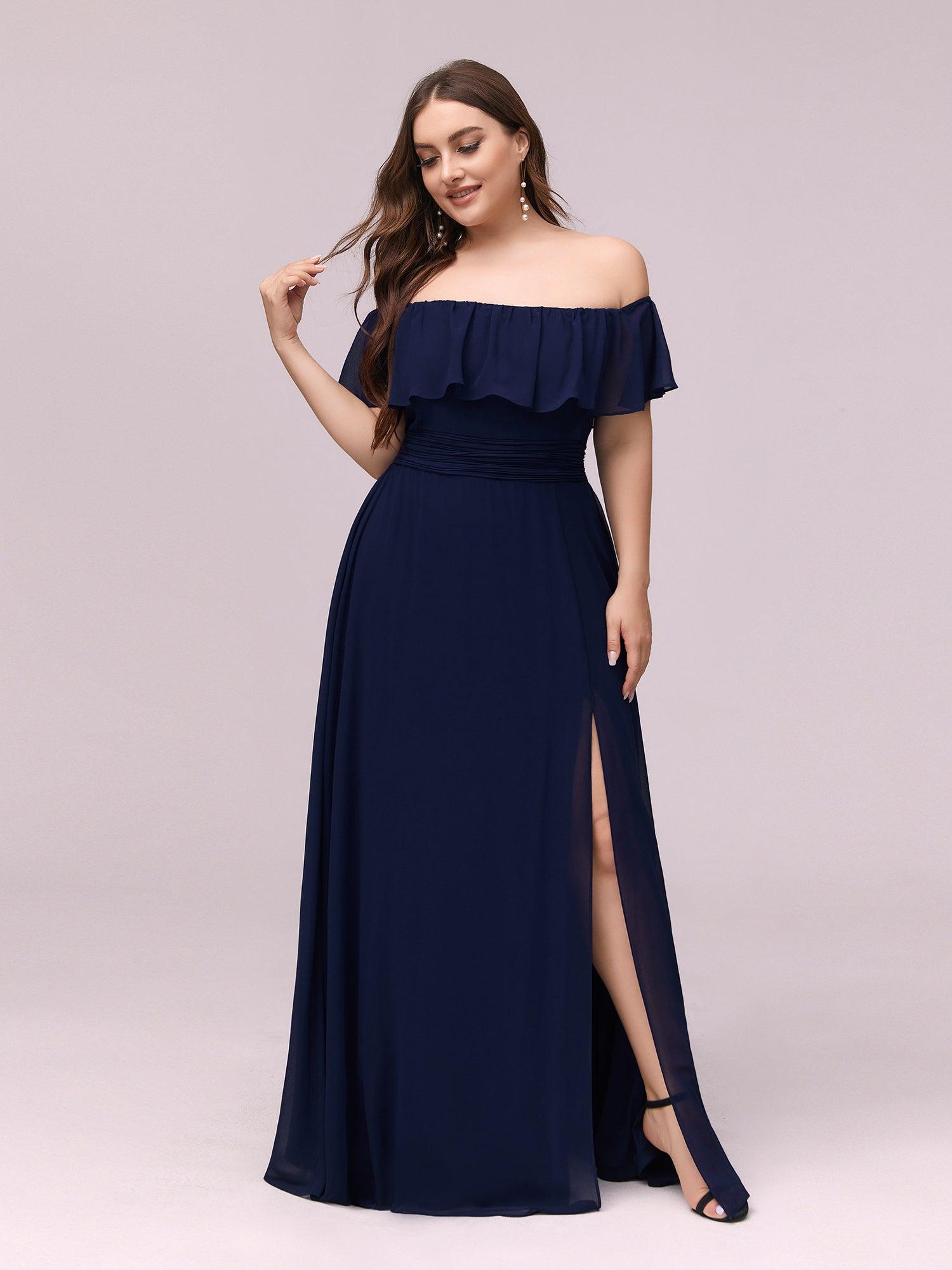 Robe de soirée grande taille à volants et épaules dénudéess #Couleur_Bleu Marine