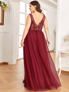 Robe de soirée en tulle fluide sans manches avec appliques élégantes de grande taille