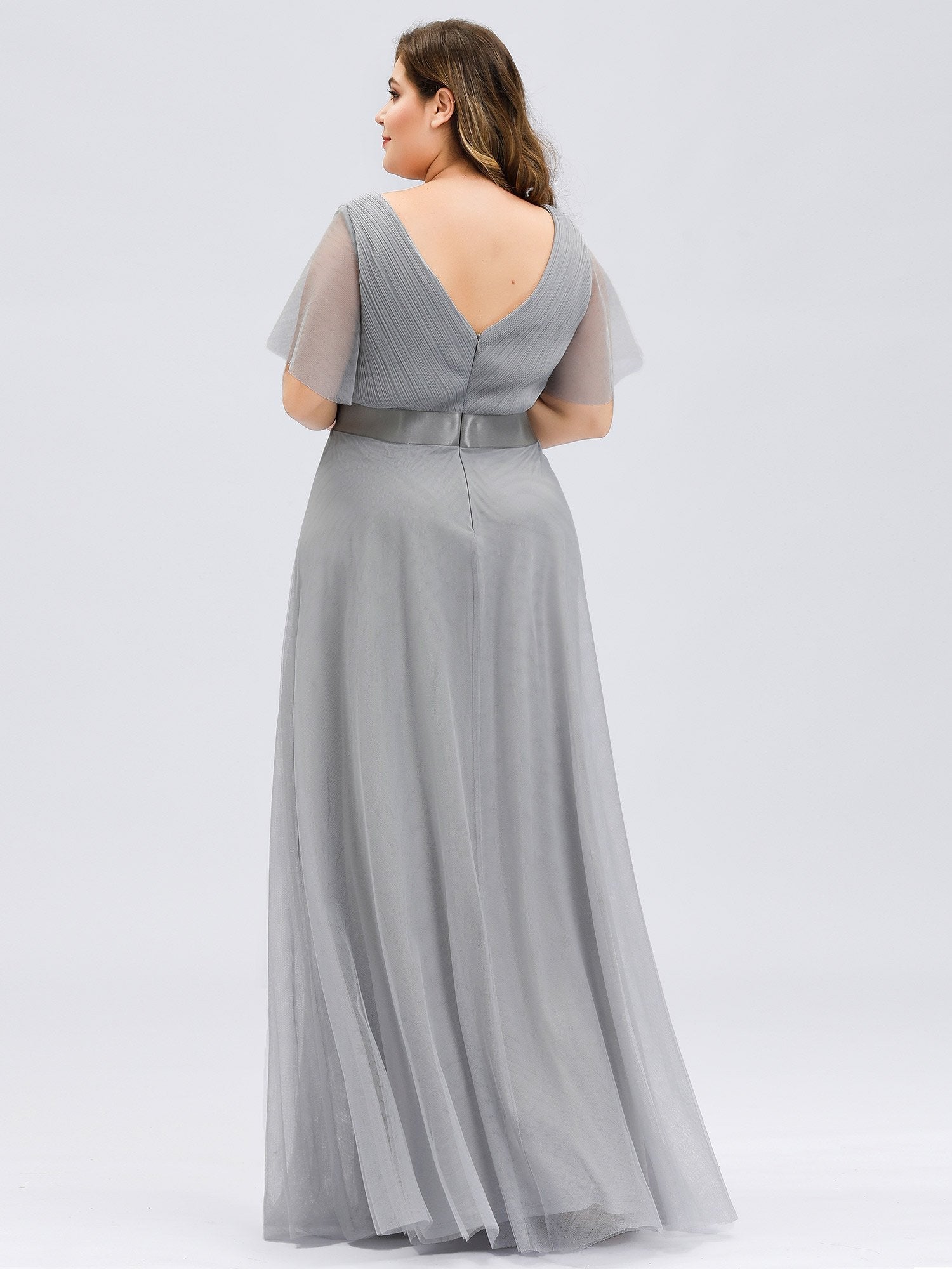 Robe mariage invitée grande taille pour femmes avec manches courtes #Couleur_Gris