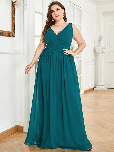 pretty HUSH|Robes de soirée grande taille semi-formelle tissu à col v sans manches