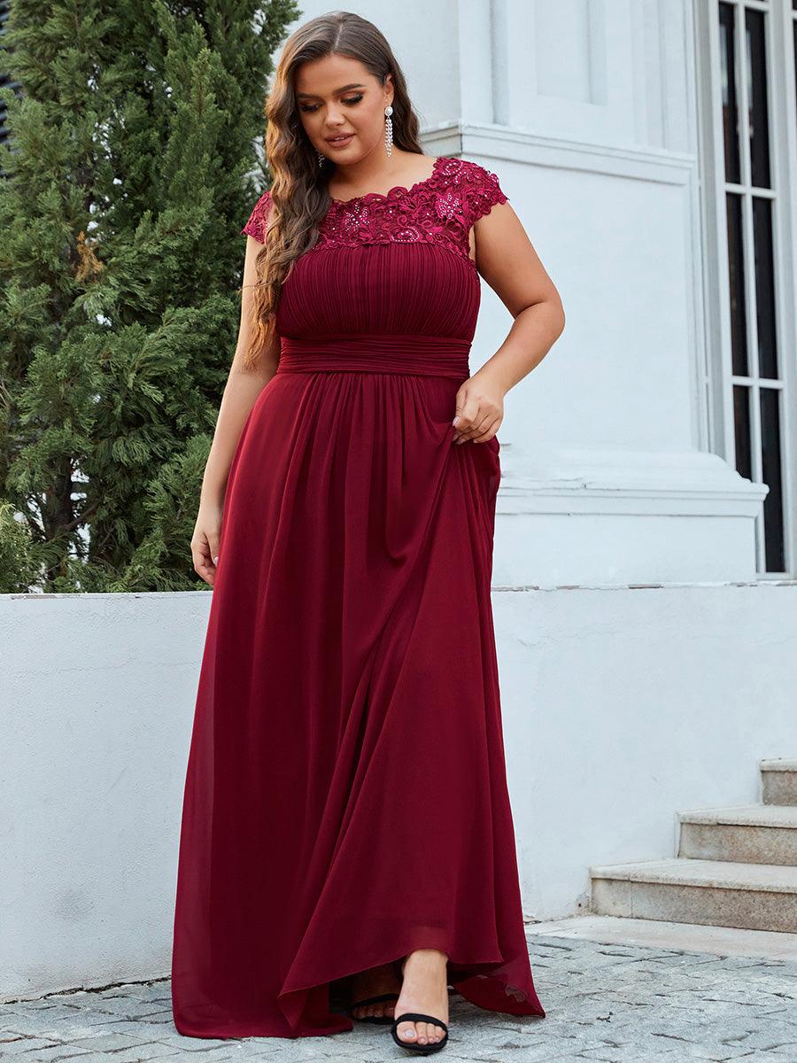 Robe mariage invitée élégante et flatteuse de grande taille #Couleur_Bordeaux