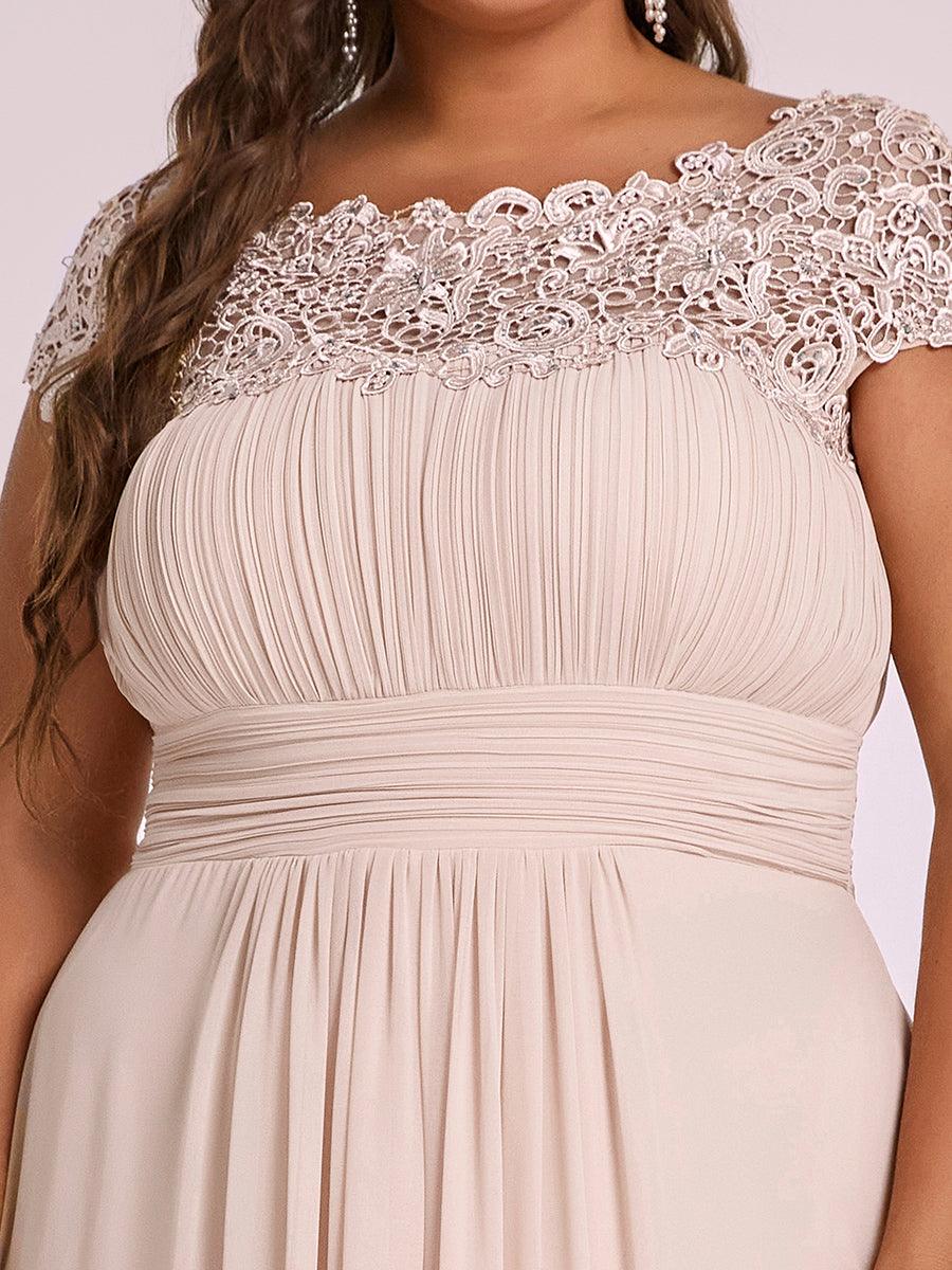 Robe mariage invitée élégante et flatteuse de grande taille #Couleur_Blush