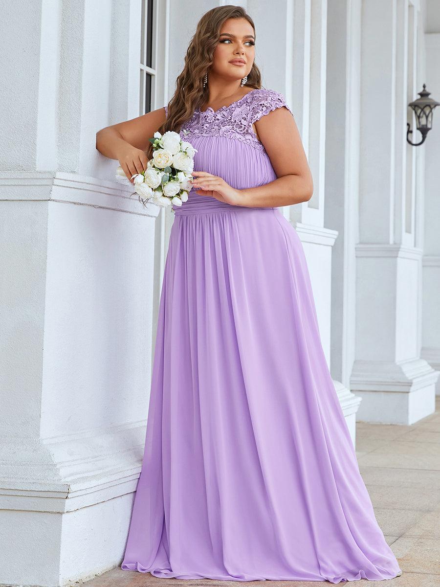 Robe mariage invitée élégante et flatteuse de grande taille #Couleur_Lavande