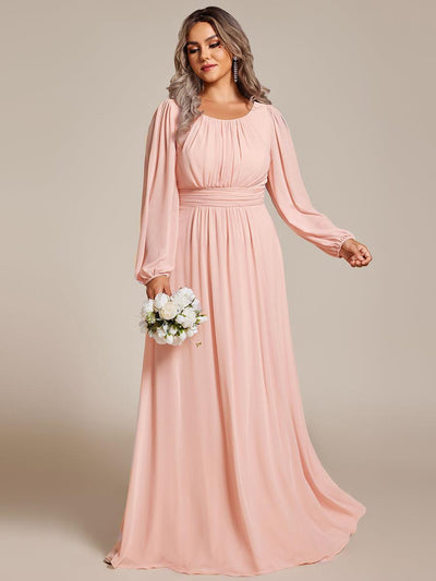 pretty CELESTE|Robe de demoiselle d'honneur plissée à manches longues transparente de grande taille