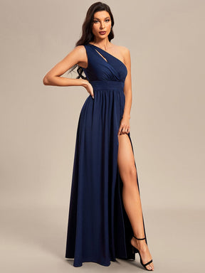 Robe demoiselle d'honneur à une épaule fendue décolleté creux