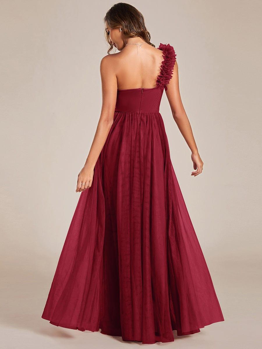 Robe demoiselle d'honneur à une épaule appliquée en tulle avec une fente haute #Couleur_Bordeaux