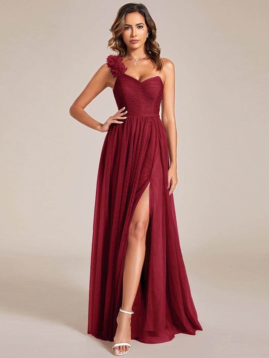 Robe demoiselle d'honneur à une épaule appliquée en tulle avec une fente haute #Couleur_Bordeaux