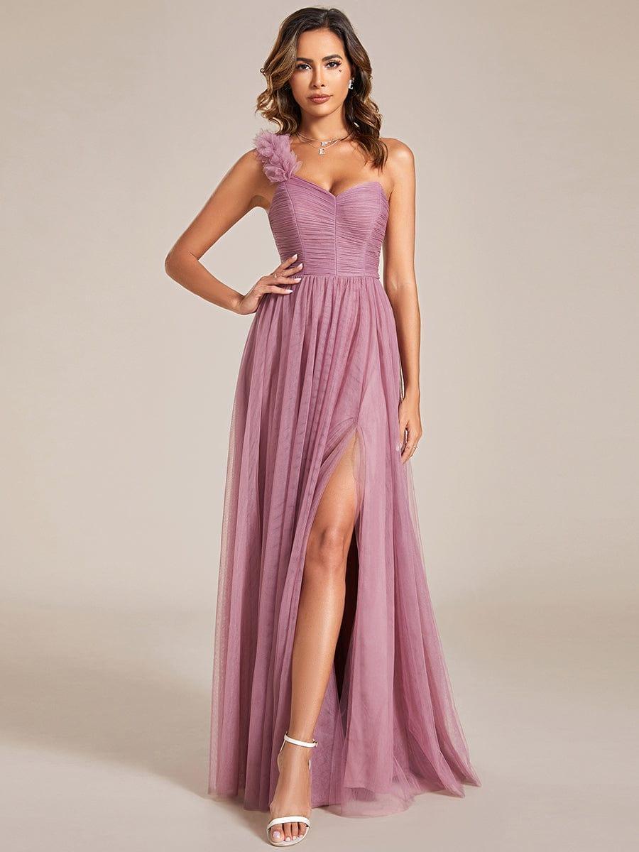Robe demoiselle d'honneur à une épaule appliquée en tulle avec une fente haute #Couleur_Orchidee