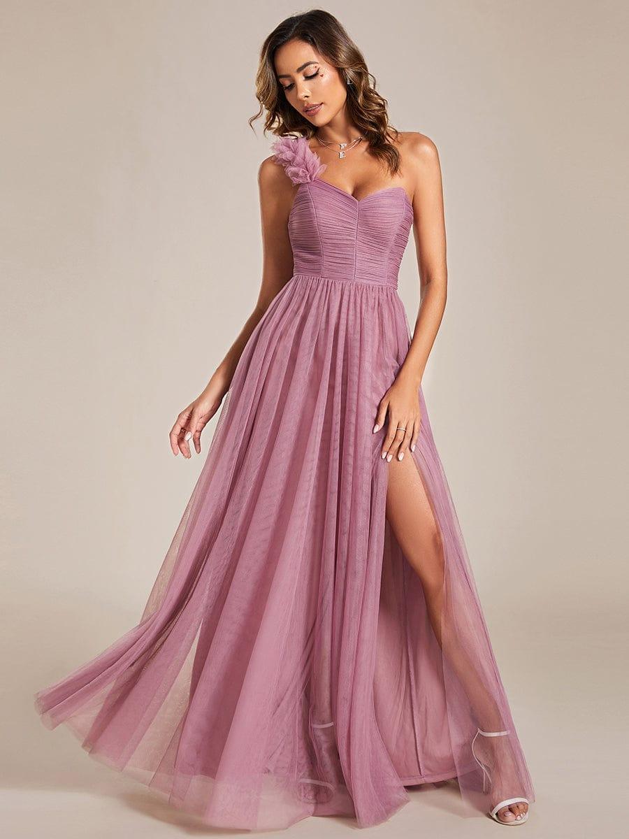 Robe demoiselle d'honneur à une épaule appliquée en tulle avec une fente haute #Couleur_Orchidee