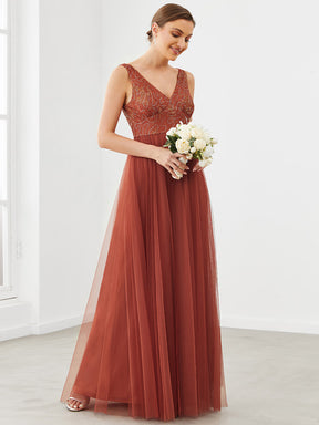 Robe de demoiselle d'honneur en tulle à encolure en V et en dentelle sans manches