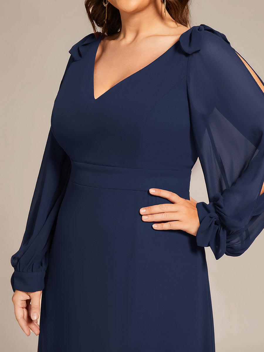 Robe de demoiselle d'honneur fendue à manches longues et col en V de grande taille #Couleur_Bleu Marine