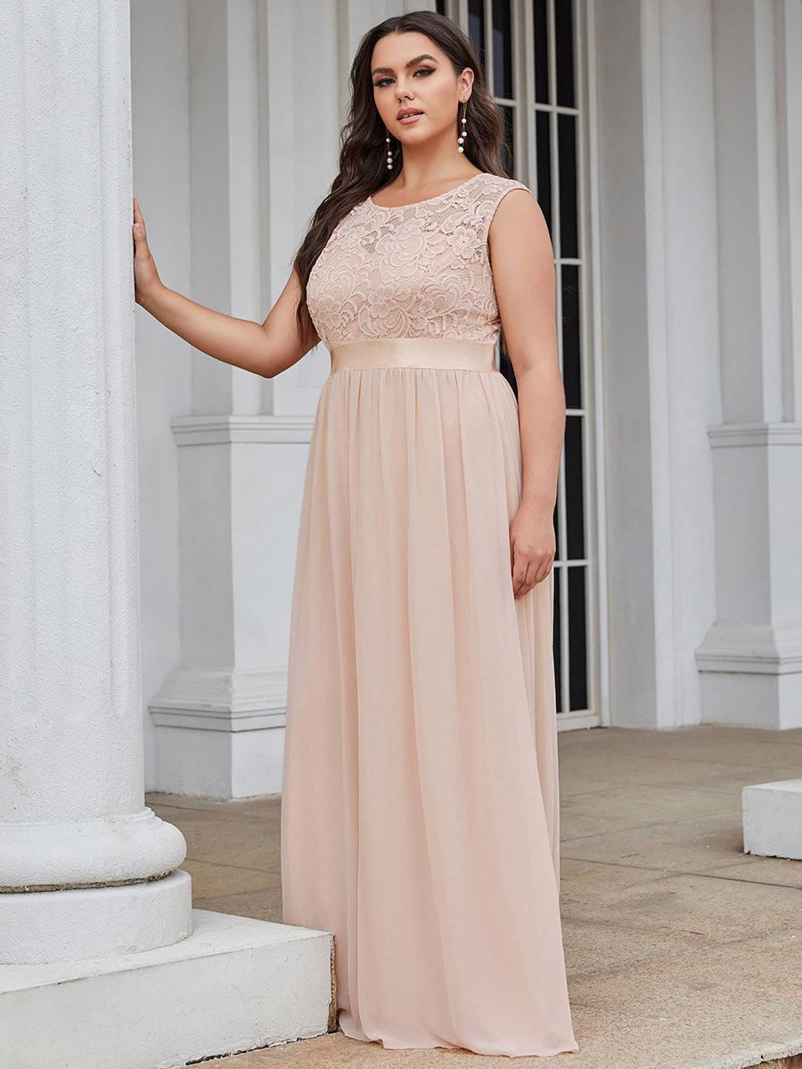 Robe Demoiselle d'Honneur Grande Taille avec Dos en V et Dentelle #Couleur_Blush
